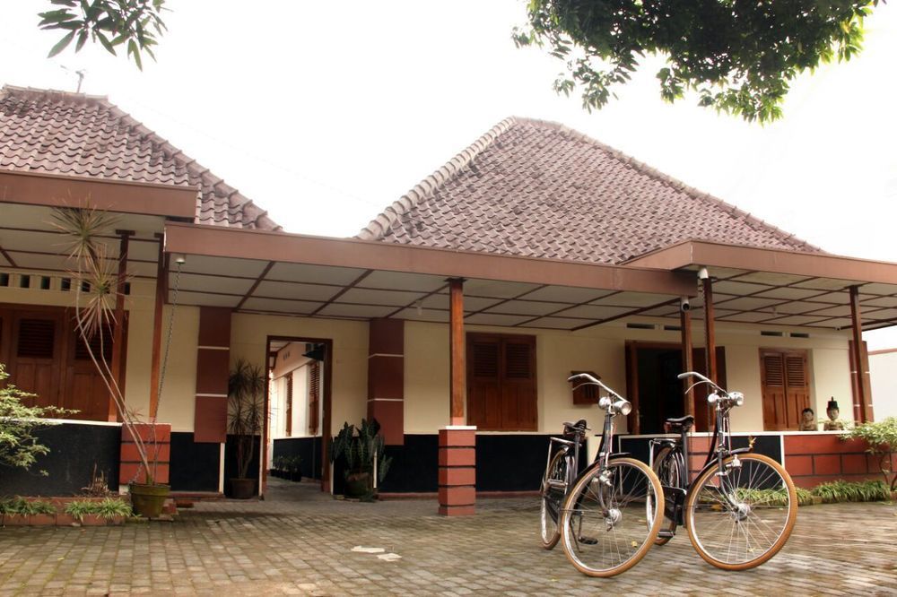 Pamularsih Homestay Yogyakarta Esterno foto
